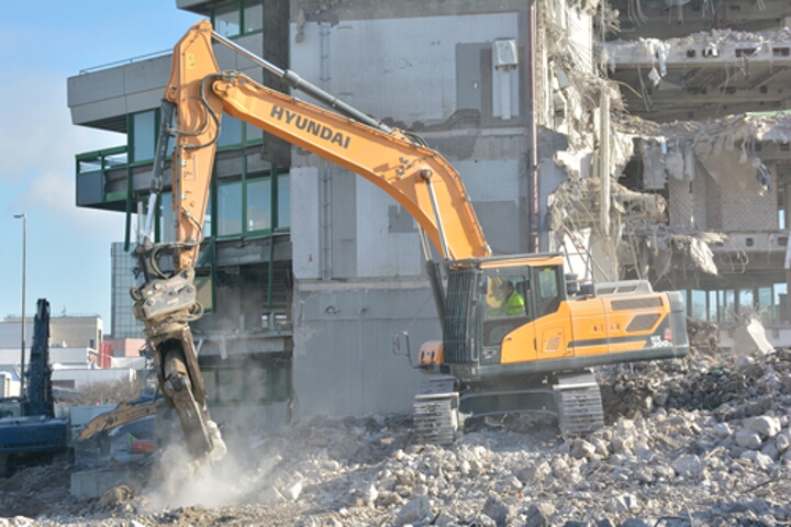 Kettenbagger 30 t