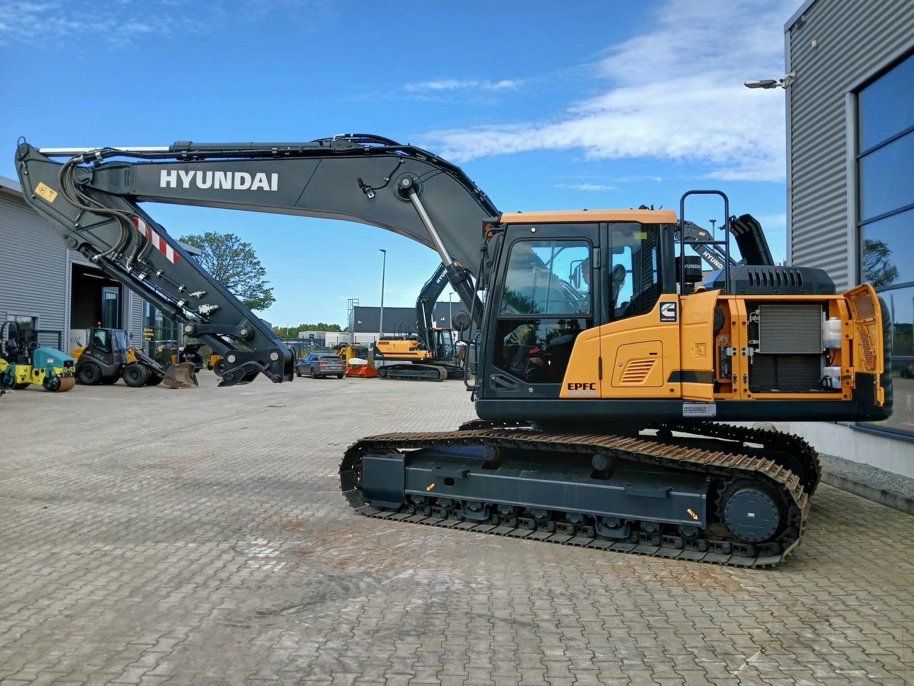 Kettenbagger HX220AL Ansicht 5