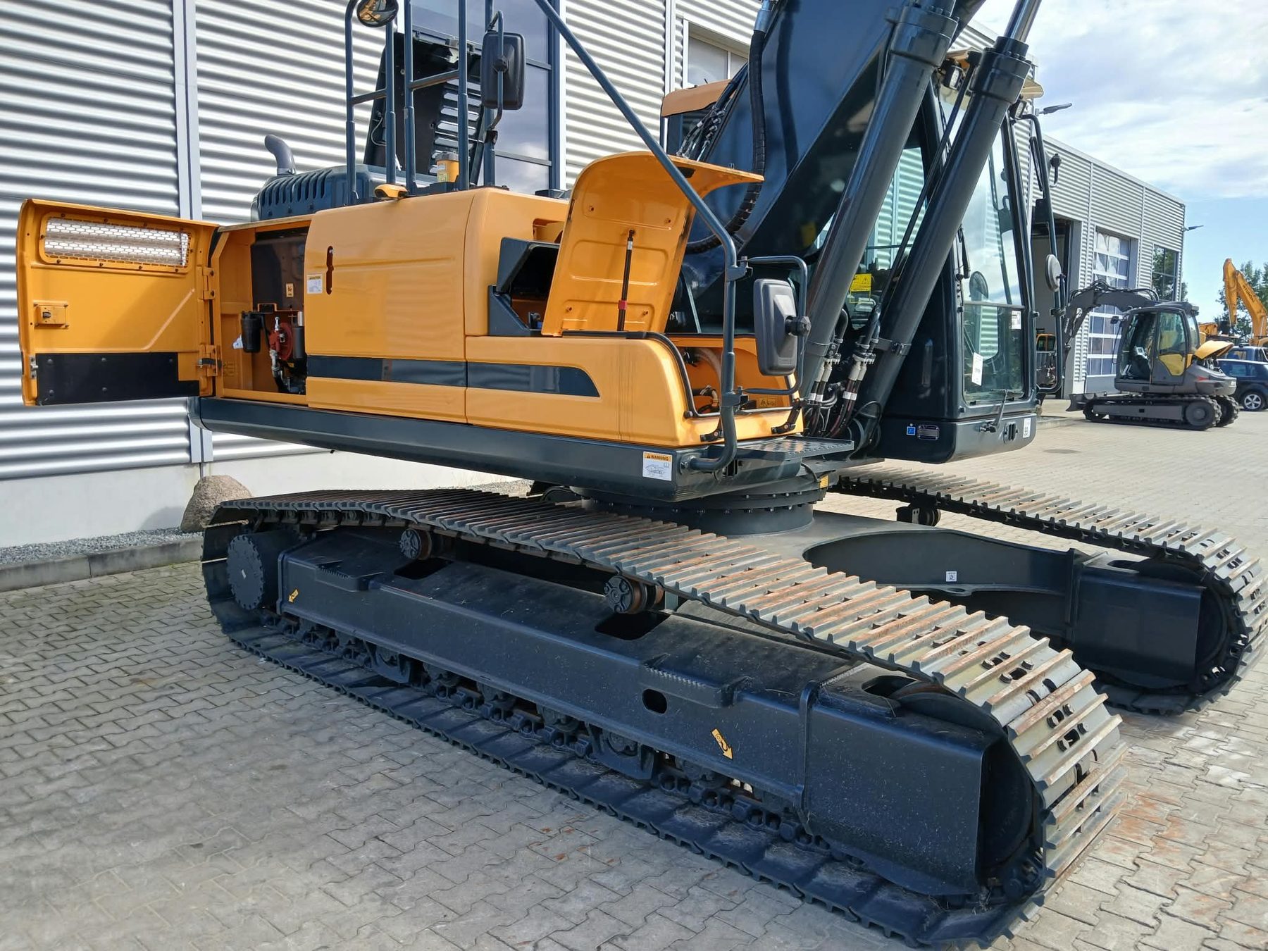 Kettenbagger HX260ANL Ansicht 4